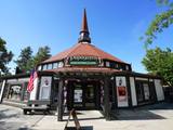 Lake Arrowhead Village