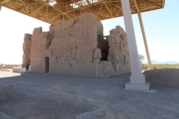 The Casa Grande, a four-story caliche great house built by the ancestral Huhugam around 1350, standing under its protective steel canopy near Coolidge, Arizona.